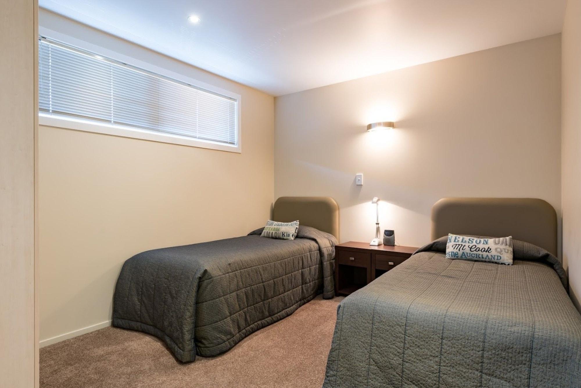 Edgewater Palms Apartments Paihia Exterior foto