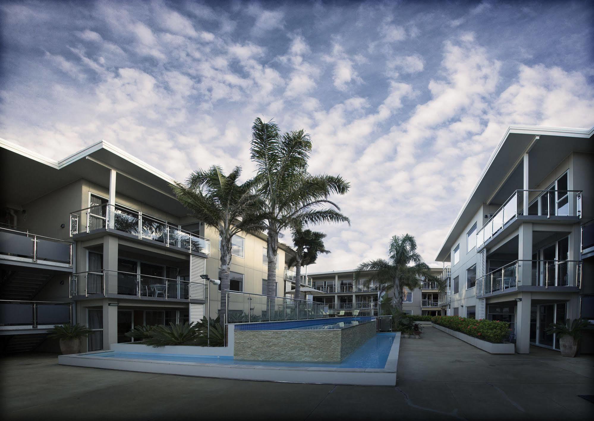 Edgewater Palms Apartments Paihia Exterior foto